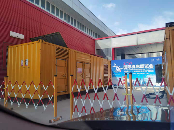 黄浦出租发电机-柴油发电机和汽油发电机哪个更好一些？