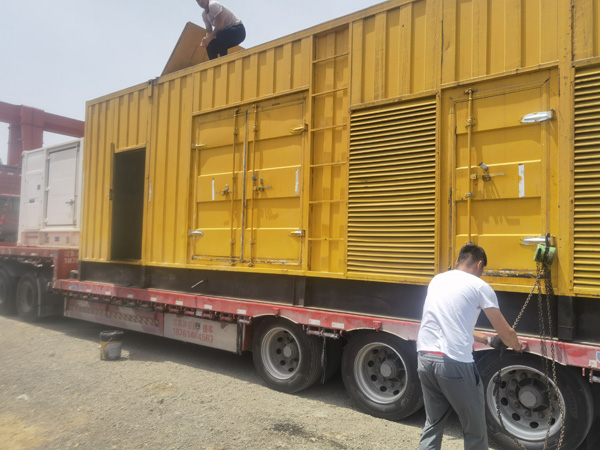 黄浦除了负载情况和发动机维护,还有哪些因素会影响 200kw 柴油发电机的油耗?